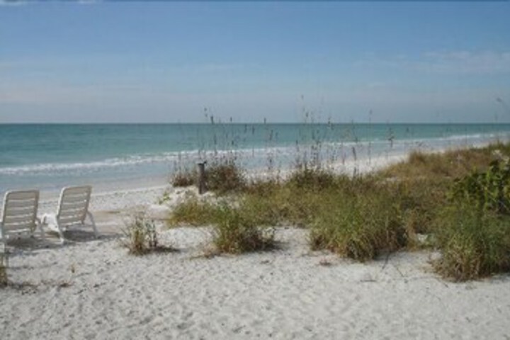 Beach 4 of 17