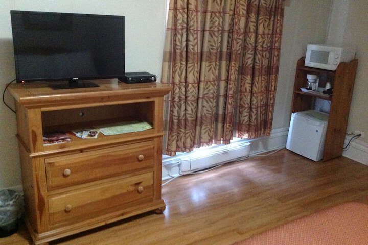 Room 13 of 45