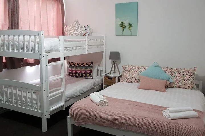 Room 2 of 9