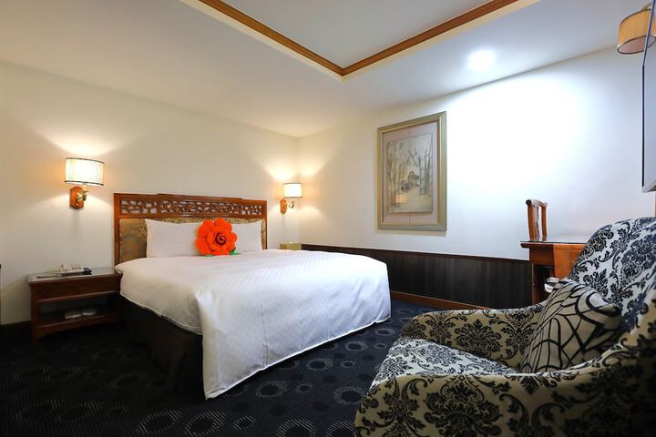 Room 46 of 74
