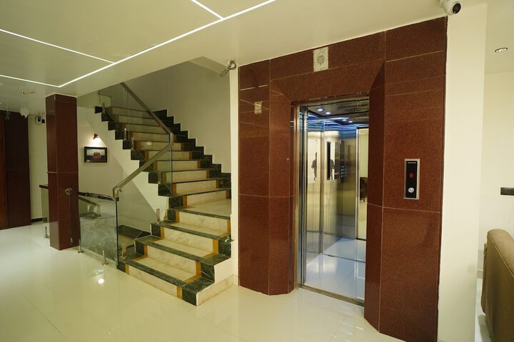 Hotel Interior 107 of 111