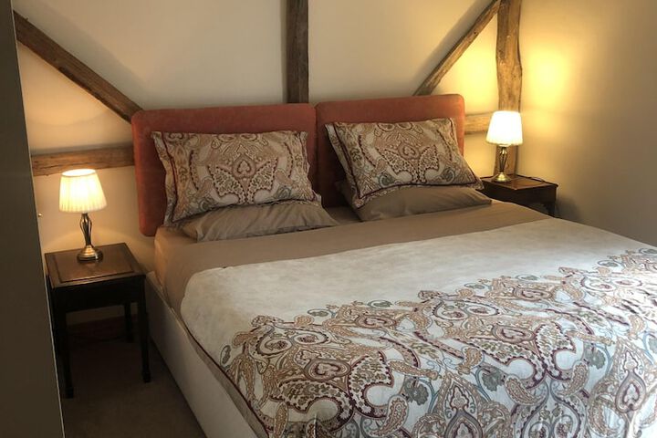 Room 3 of 9
