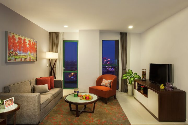 Room 22 of 40
