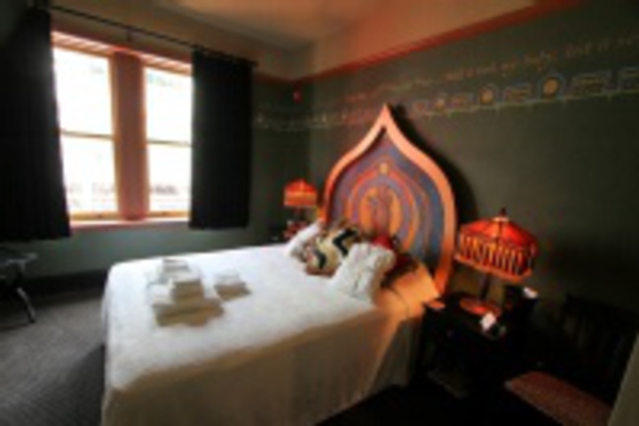 Room 402 of 420