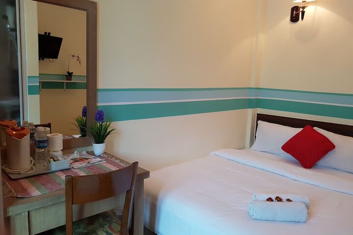 Room 26 of 73