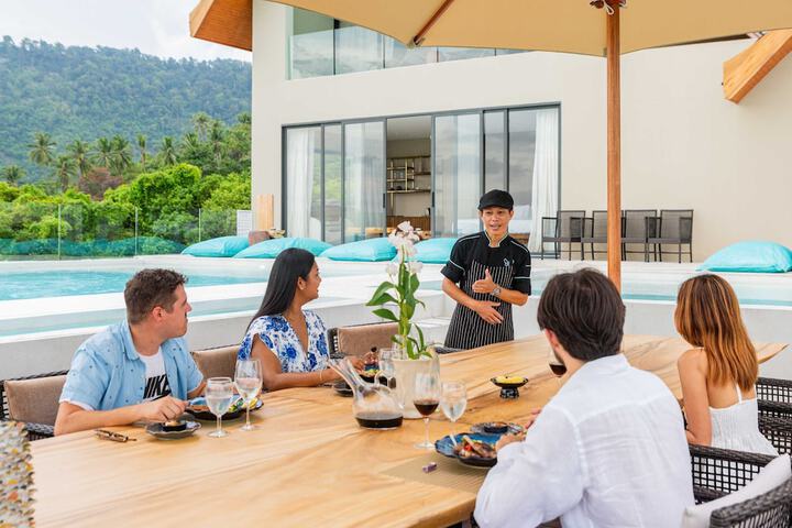 Dining 126 of 134