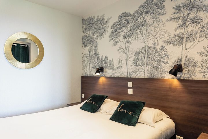 Room 44 of 113