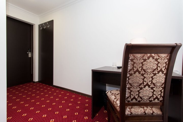 Room 22 of 31