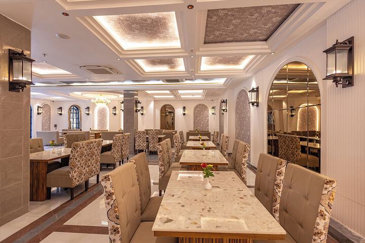 Ballroom/Hall 64 of 67