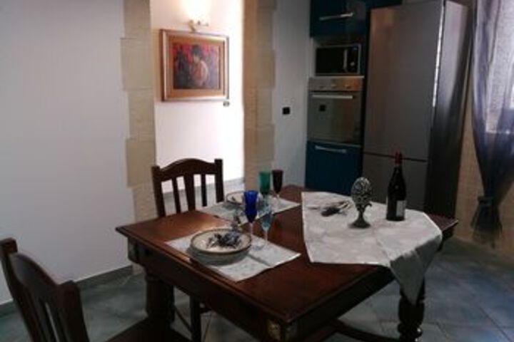Room 14 of 22