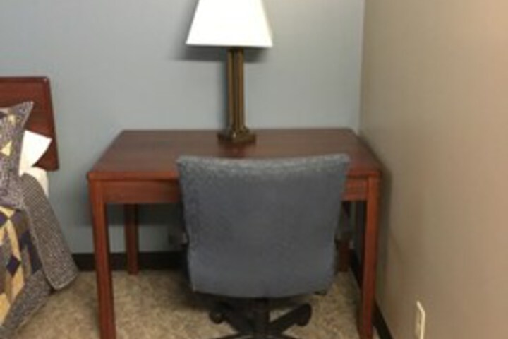 Room 17 of 34