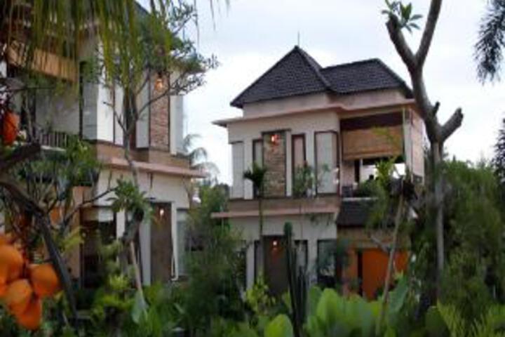 Hotel 8 of 22