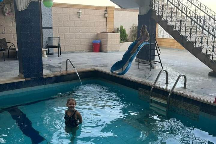 Pool 93 of 114