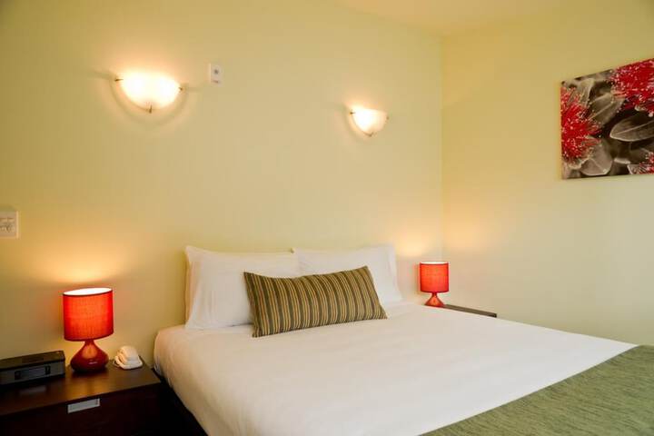 Room 4 of 21