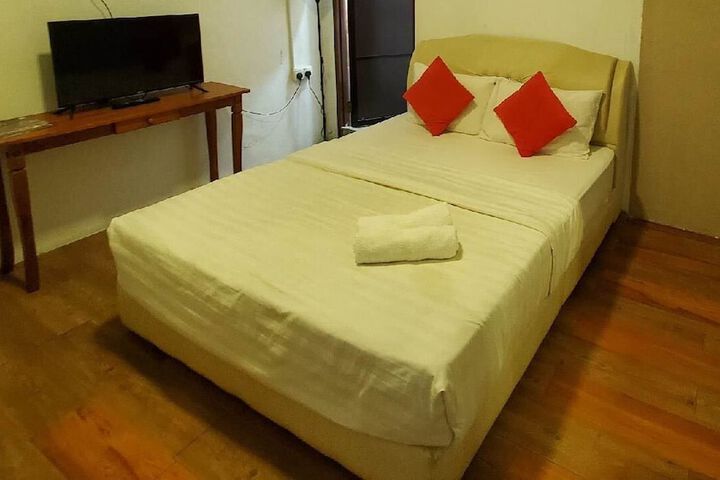 Room 12 of 31