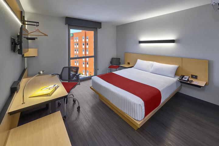 Standard Double or Twin Bed