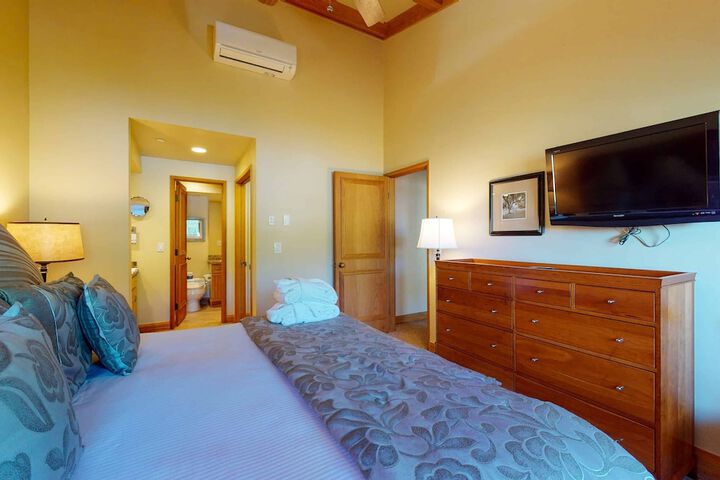 Room 51 of 222