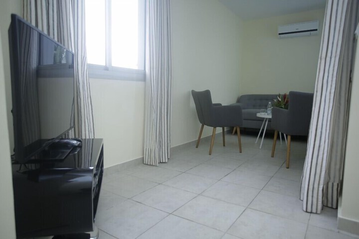 Room 35 of 61