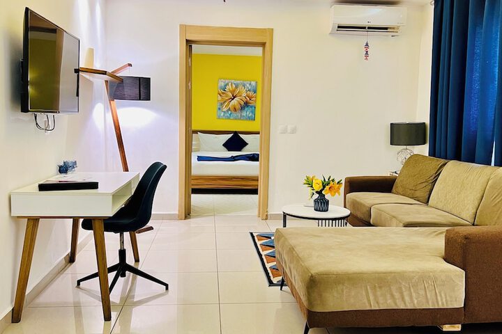 Room 26 of 42