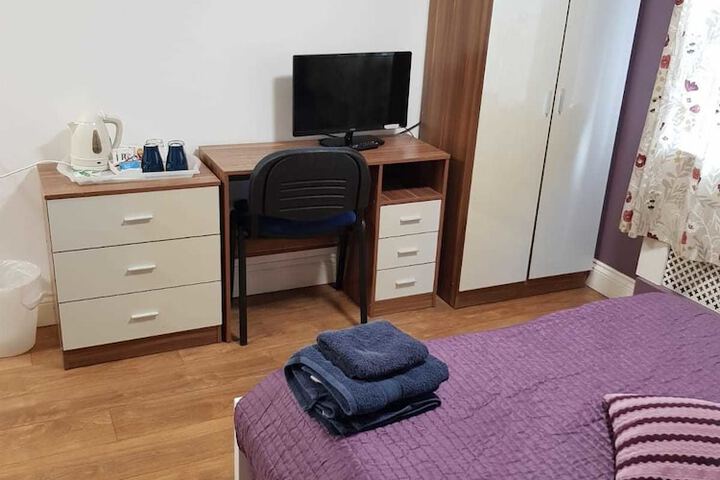 Room 2 of 15