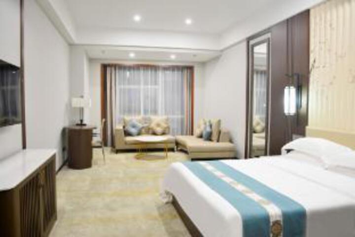 Room 22 of 22