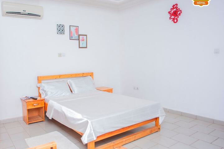Room 15 of 54