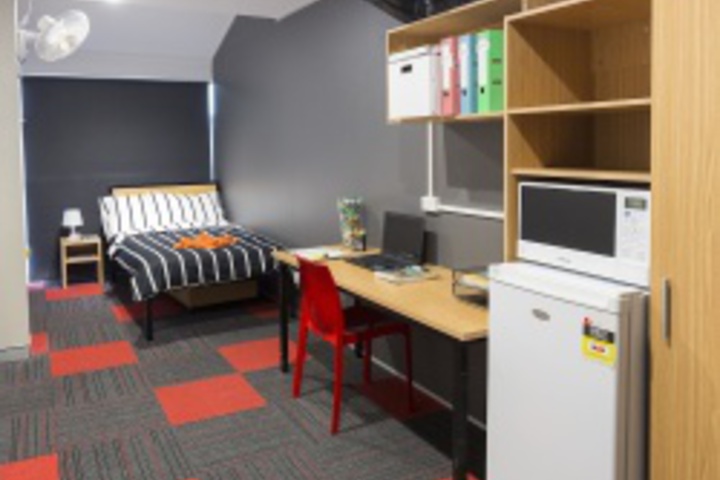 Room 174 of 288