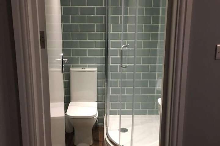 Room 7 of 38