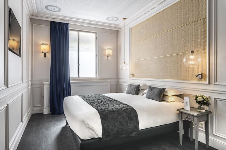 Room 4 of 46