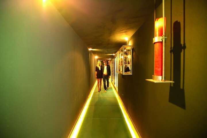Ballroom/Hall 42 of 57