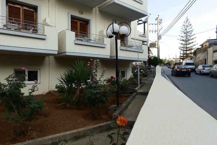 Hotel 84 of 89