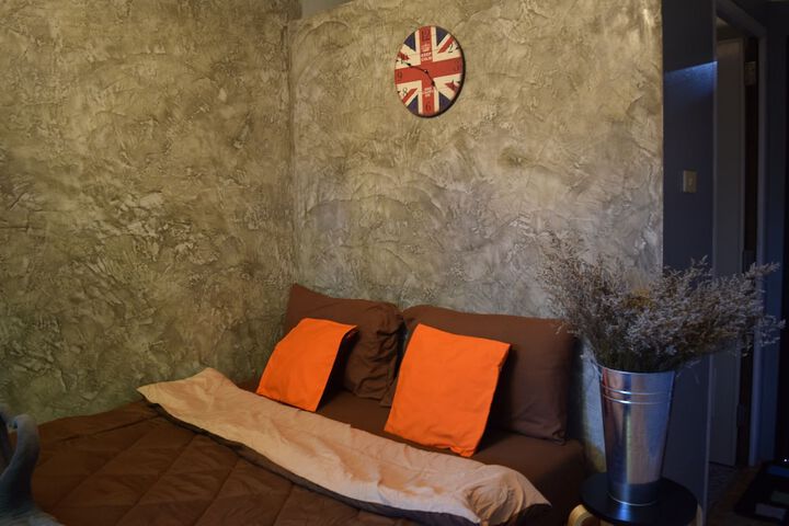 Room 18 of 36