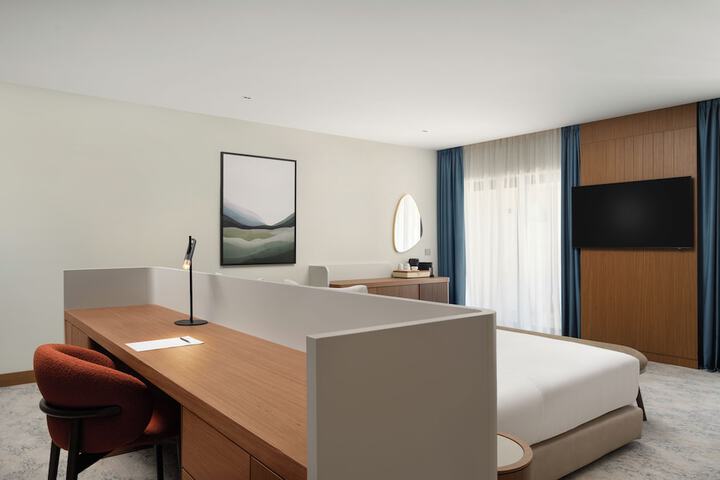 Room 16 of 148