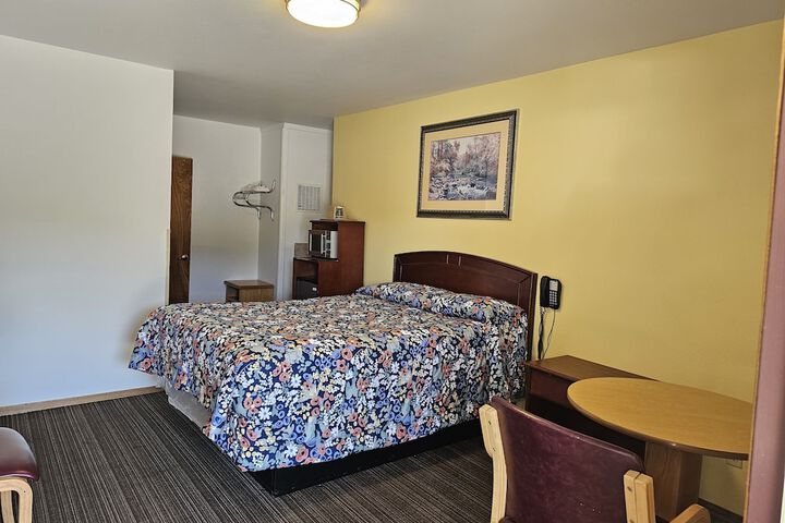 Room 12 of 44
