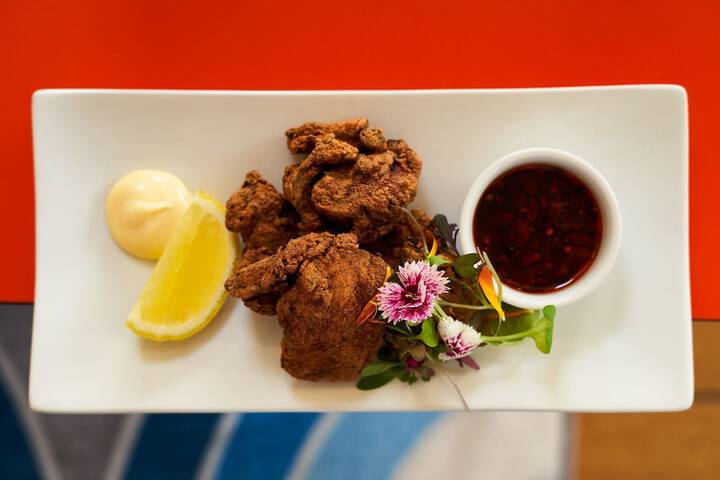 Dining 58 of 63