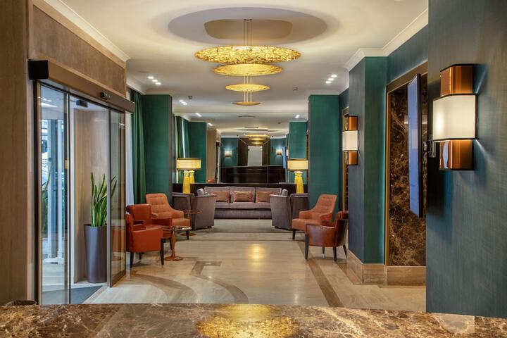 Hotel Lobby