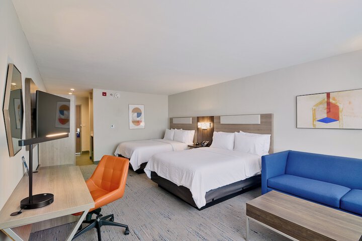 Room 15 of 84