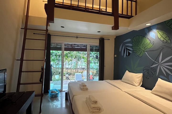 Room 22 of 46