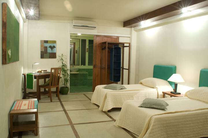 Room 11 of 60