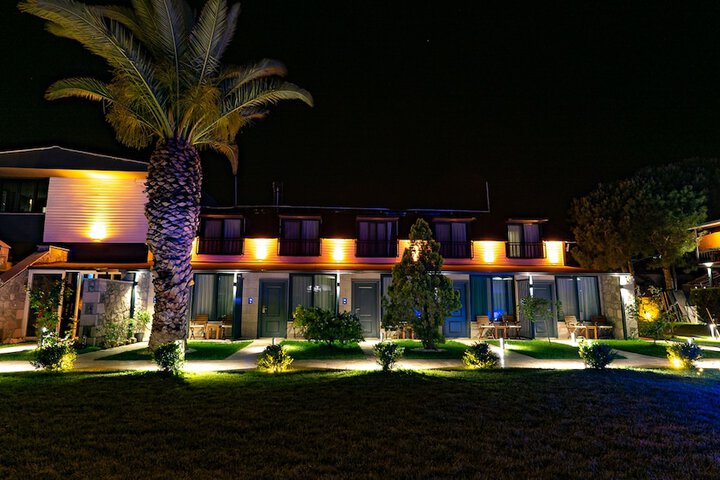 Hotel 81 of 89
