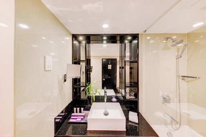 Room 40 of 89