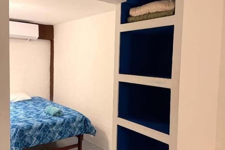 Room 3 of 49