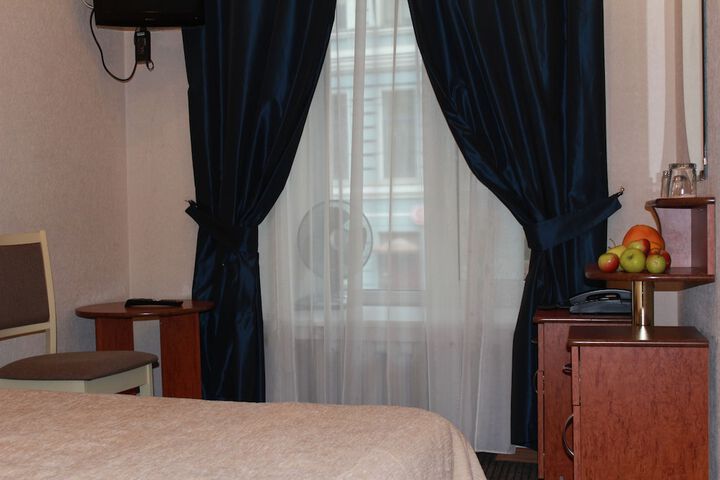 Room 7 of 52