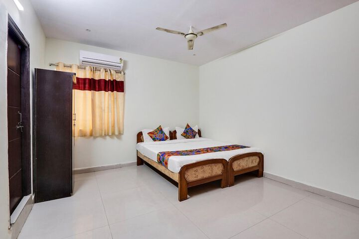 Room 20 of 25