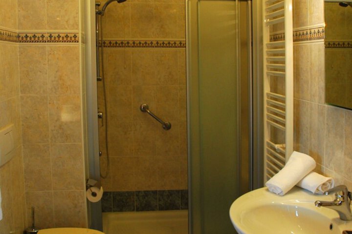 Bath Photo