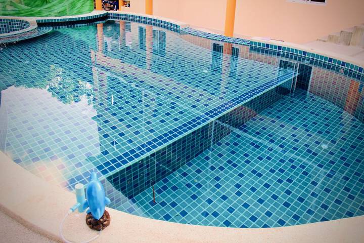 Pool 36 of 60