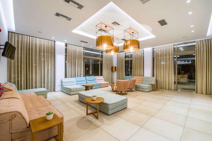 Guest Lobby