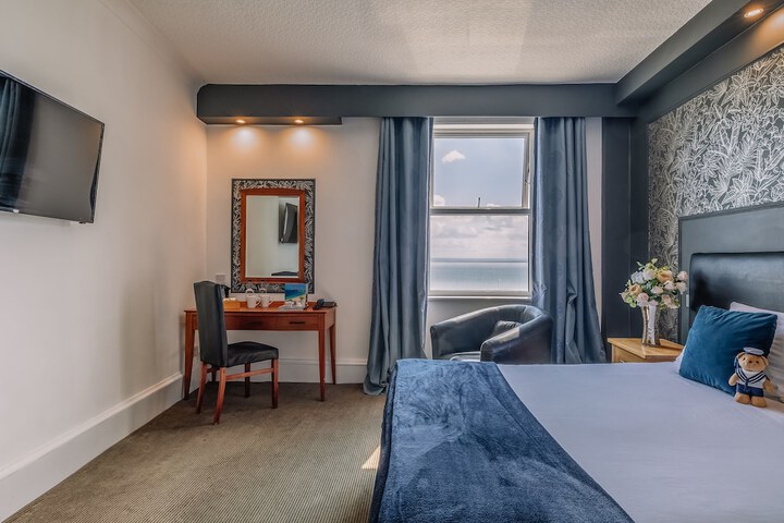 Room 20 of 99