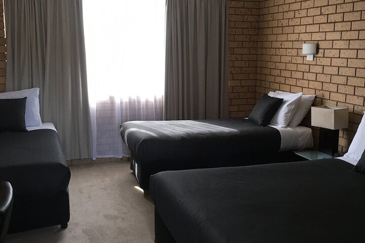Room 15 of 22
