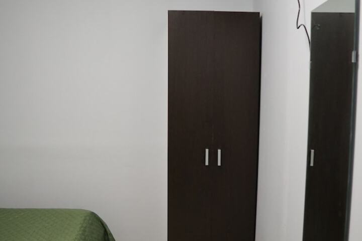 Room 5 of 38